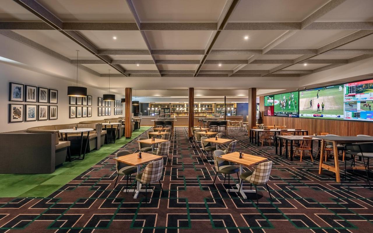 Blacktown Tavern Buitenkant foto